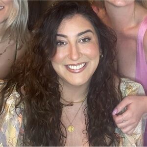 Meet your Posher, Christian